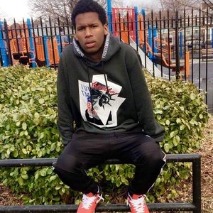 Meet your Posher, Oumar